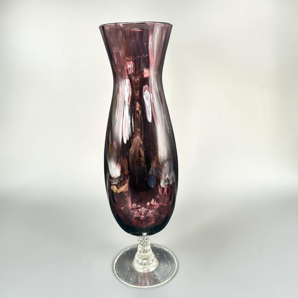 Italian Venetian Glass Vase Amethyst Purple Optic Ribbed Twisted Stem 10.5 Inch